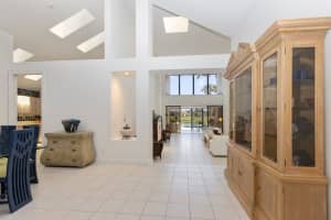 6933 SE Harbor Cir, Stuart, FL 34996, Sold 10/05/20