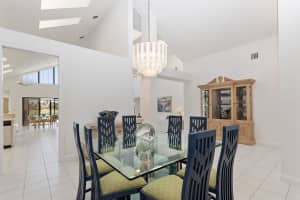 6933 SE Harbor Cir, Stuart, FL 34996, Sold 10/05/20