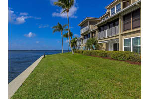 MLS# R10609565, Vero Beach, Florida 32963