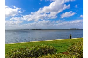 MLS# R10609565, Vero Beach, Florida 32963
