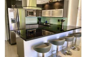 3000 N Ocean Blvd, Fort Lauderdale, FL 33308, Sold 09/29/20