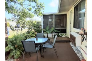 547 7th Pl, Vero Beach, FL 32962, Sold 04/27/20