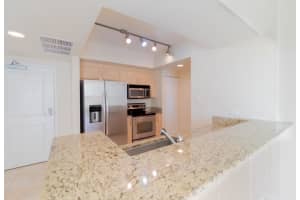 403 S Sapodilla Ave, West Palm Beach, FL 33401, Sold 08/28/20