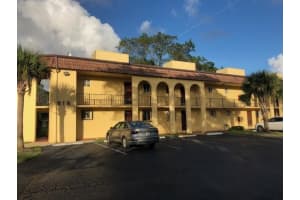818 SW 9th St Cir, Boca Raton, FL 33486, Sold 08/28/20