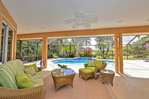 9618 SE Sharon St, Hobe Sound, FL 33455, Sold 05/04/20