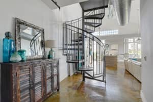 185 NE 4th Ave, Delray Beach, FL 33483, Sold 09/08/20