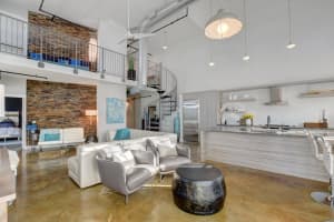 185 NE 4th Ave, Delray Beach, FL 33483, Sold 09/08/20