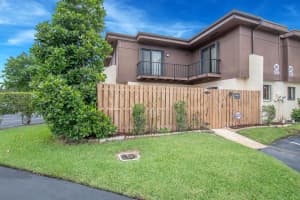 2872 Kirk Rd, Lake Worth, FL 33461, Sold 09/14/20