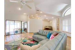 703 Sea Oats Dr, Juno Beach, FL 33408, Sold 08/17/20