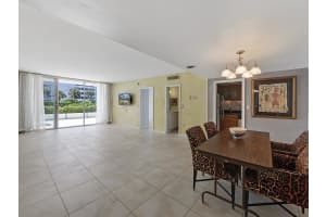 2760 S Ocean Blvd, Palm Beach, FL 33480, Sold 05/14/20