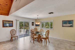 5212 Homeland Rd, Lake Worth, FL 33449, Sold 07/31/20
