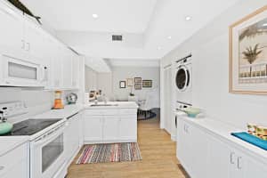 110 Bella Vista Ct N, Jupiter, FL 33477, Sold 06/12/20