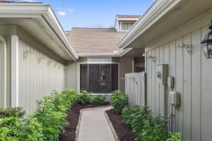 12879 SE Berwick Ct, Hobe Sound, FL 33455, Sold 06/26/20