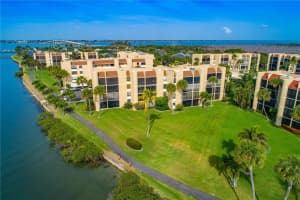 3432 NE Causeway Blvd, Jensen Beach, FL 34957, Sold 04/03/20