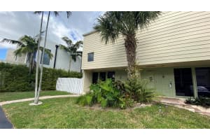 5440 NE 25th Ave, Fort Lauderdale, FL 33308, Sold 05/10/21