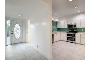 1917 Canterbury Cir, Wellington, FL 33414, Sold 08/07/20