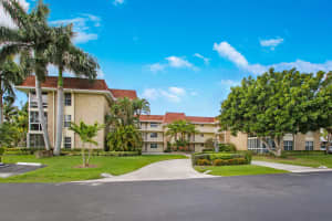 5560 Tamberlane Cir, Palm Beach Gardens, FL 33418, Sold 07/09/20