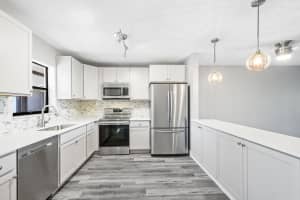 6531 SE Federal Hwy APT P207, Stuart, FL 34997, Sold 07/02/20