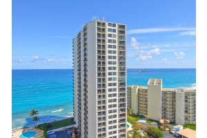5420 N Ocean Dr # 101, Riviera Beach, FL 33404, Sold 02/12/21