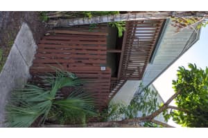 16 Crossings Cir, Boynton Beach, FL 33435, Sold 06/04/20