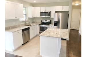 1098 Choctaw St, Jupiter, FL 33458, Sold 05/21/20