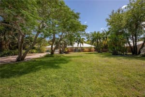 3734 SE Matanzas St, Stuart, FL 34996, Sold 06/22/20