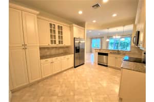 132 W Prive Cir, Delray Beach, FL 33445, Sold 09/30/20