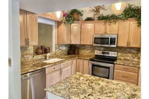 6642 Thornhill Ct, Boca Raton, FL 33433, Sold 06/23/20