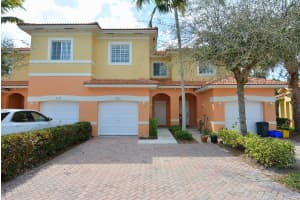 4960 SE Mariner Garden Cir, Stuart, FL 34997, Sold 05/27/20