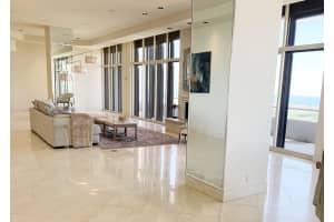 525 S Flagler Dr GPH4, West Palm Beach, FL 33401, Sold 12/03/20