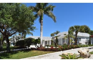 876 Norfolk Pine Ln, Vero Beach, FL 32963, Sold 03/15/21