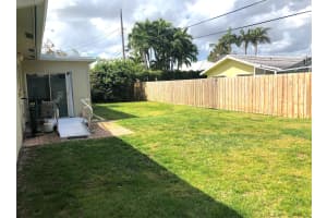 1021 NW 3rd St, Boca Raton, FL 33486, Sold 07/14/20