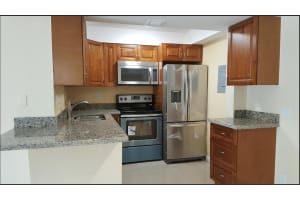 724 Executive Center Dr, West Palm Beach, FL 33401, Sold 01/08/21