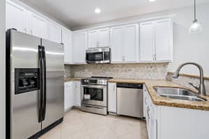 245 E Bay Cedar Cir, Jupiter, FL 33458, Sold 06/05/20