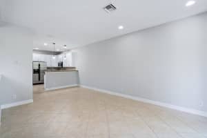 245 E Bay Cedar Cir, Jupiter, FL 33458, Sold 06/05/20
