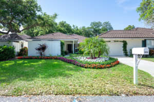 11401 12 Oaks Way, North Palm Beach, FL 33408, Sold 11/19/20