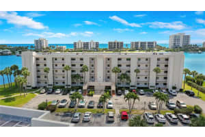 100 Intracoastal Pl, Jupiter, FL 33469, Sold 06/01/20