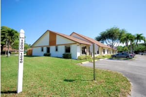 1230 Parkside Green Dr, Greenacres, FL 33415, Sold 10/16/20