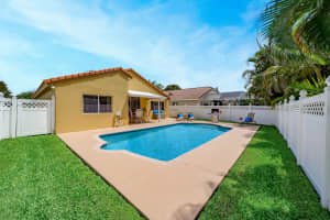733 NW 48th Ave, Deerfield Beach, FL 33442, Sold 06/15/20