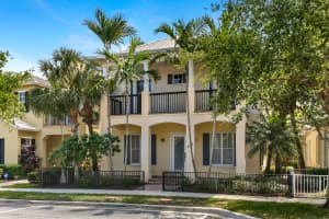216 W Bay Cedar Cir, Jupiter, FL 33458, Sold 09/30/20