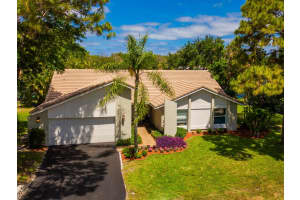 2871 Timbercreek Cir NW, Boca Raton, FL 33431, Sold 07/17/20