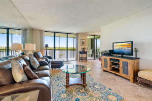 1000 US-1, Jupiter, FL 33477, Sold 12/30/20