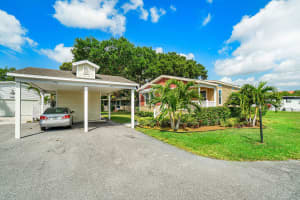 2555 PGA Boulevard, Palm Beach Gardens, FL 33410, Sold 04/14/20