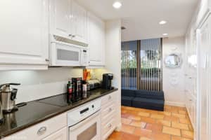 1648 SE Sailfish Point Blvd, Stuart, FL 34996, Sold 04/30/21