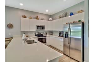 1789 Berkshire Cir SW, Vero Beach, FL 32968, Sold 08/07/20