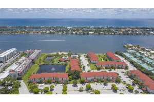 107 Half Moon Cir APT B2, Hypoluxo, FL 33462, Sold 06/04/20