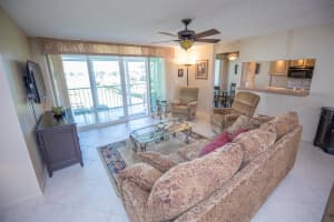107 Half Moon Cir APT B2, Hypoluxo, FL 33462, Sold 06/04/20