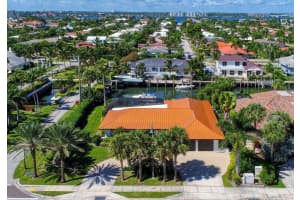 3901 N Ocean Dr, Riviera Beach, FL 33404, Sold 08/06/20