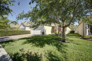 9142 Wrangler Dr, Lake Worth, FL 33467, Sold 07/15/20