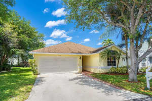 1058 Fairfax Cir W, Boynton Beach, FL 33436, Sold 07/07/20